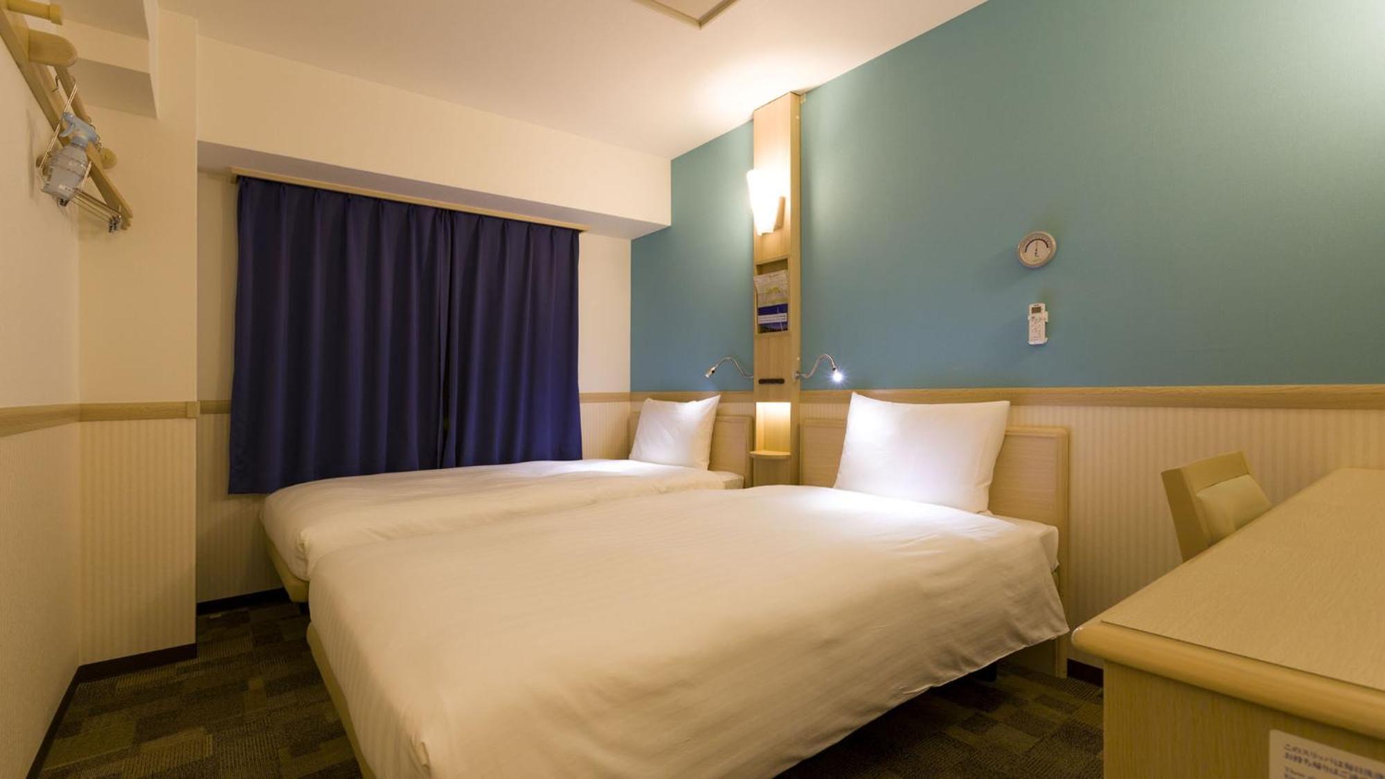 Toyoko Inn Hiroshima-Eki Stadium Mae Rom bilde